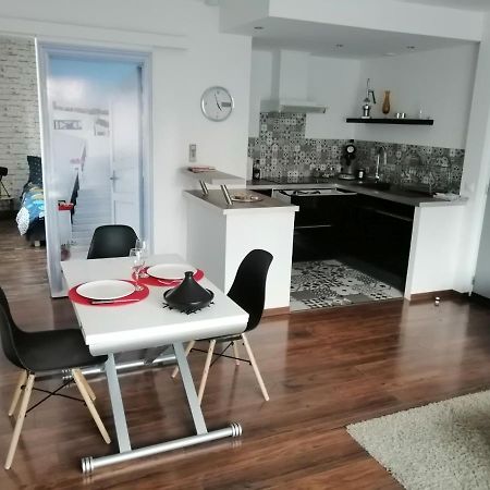 La Maison De 6Fran Appartement 1 Calme Et Spacieux Ambiance Familiale Valros Eksteriør bilde