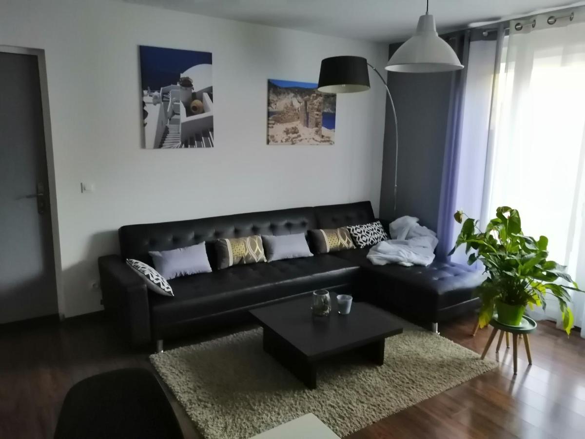 La Maison De 6Fran Appartement 1 Calme Et Spacieux Ambiance Familiale Valros Eksteriør bilde